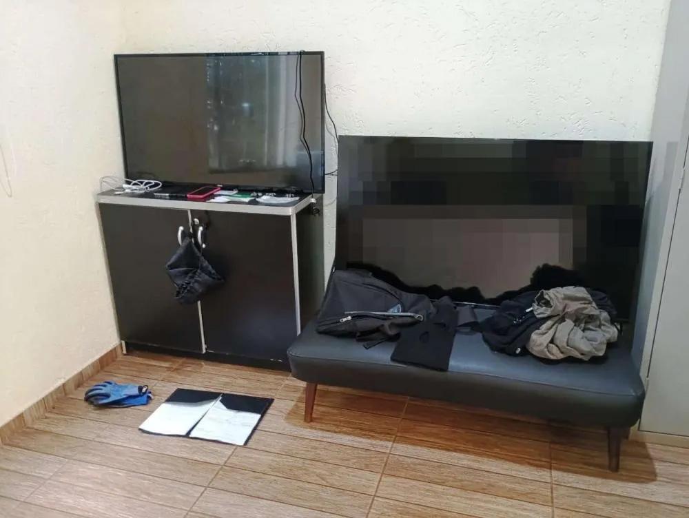Polícia apreende drogas e objetos suspeitos durante cumprimento de mandado em investigação de tentativas de latrocínio em Nova Santa Rosa